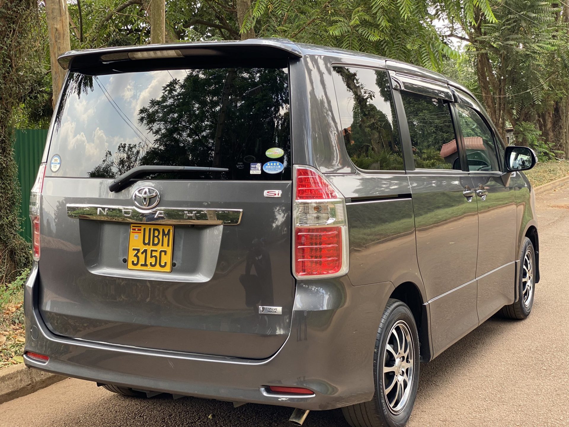 The Best Comfortable Cheap Cars for Rent in Uganda