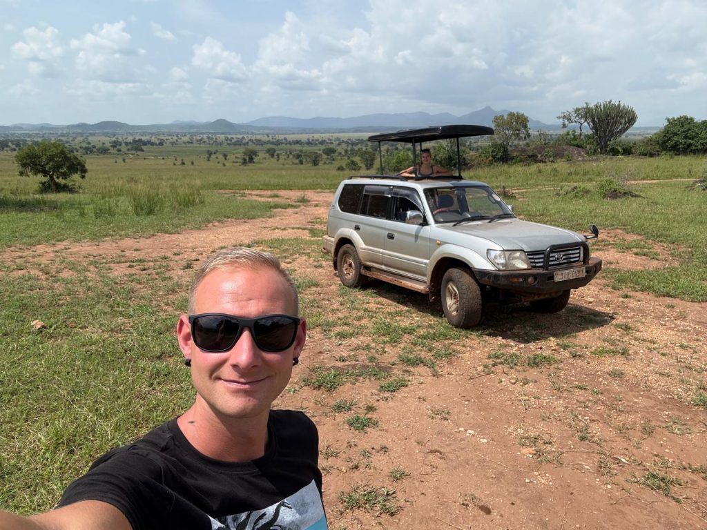 Self-Drive-Car -Car Hire Services