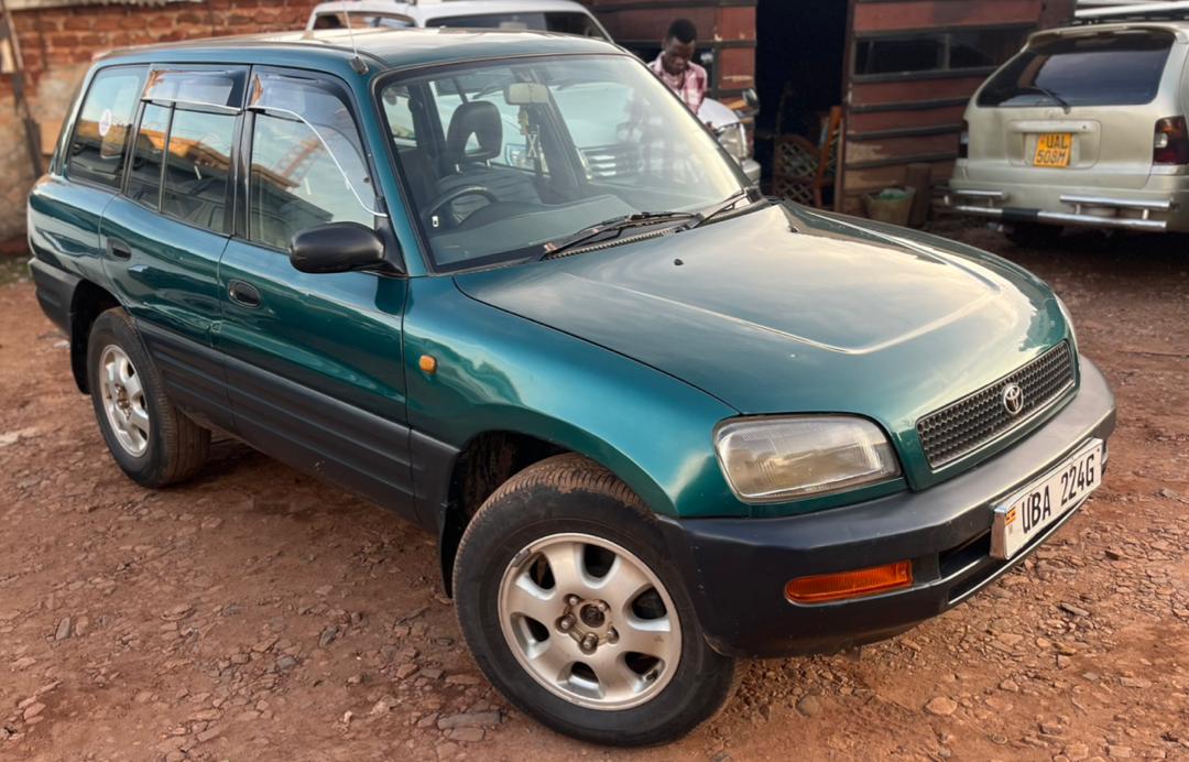 The Ultimate Guide to Car Rental Insurance in Uganda