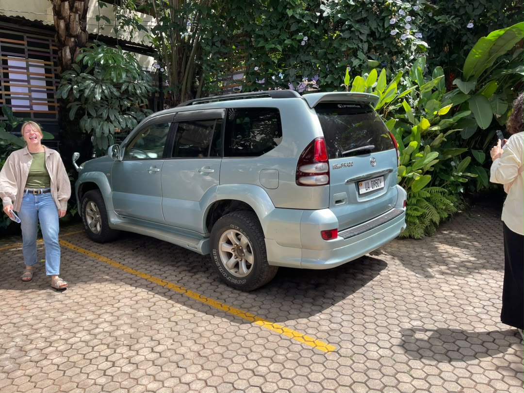 What Is the Best Vehicle for a Uganda Road Trip?